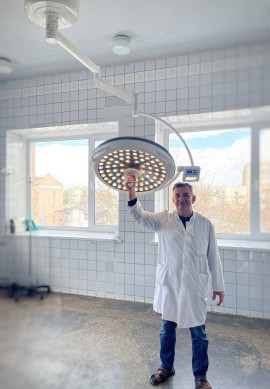 Нове обладнання в Бердичеві: операційна лампа Apollon 970 вже в роботі